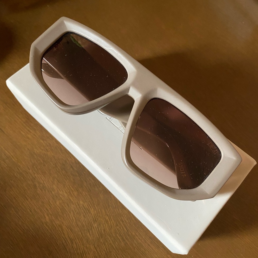 DEZI Sunglasses